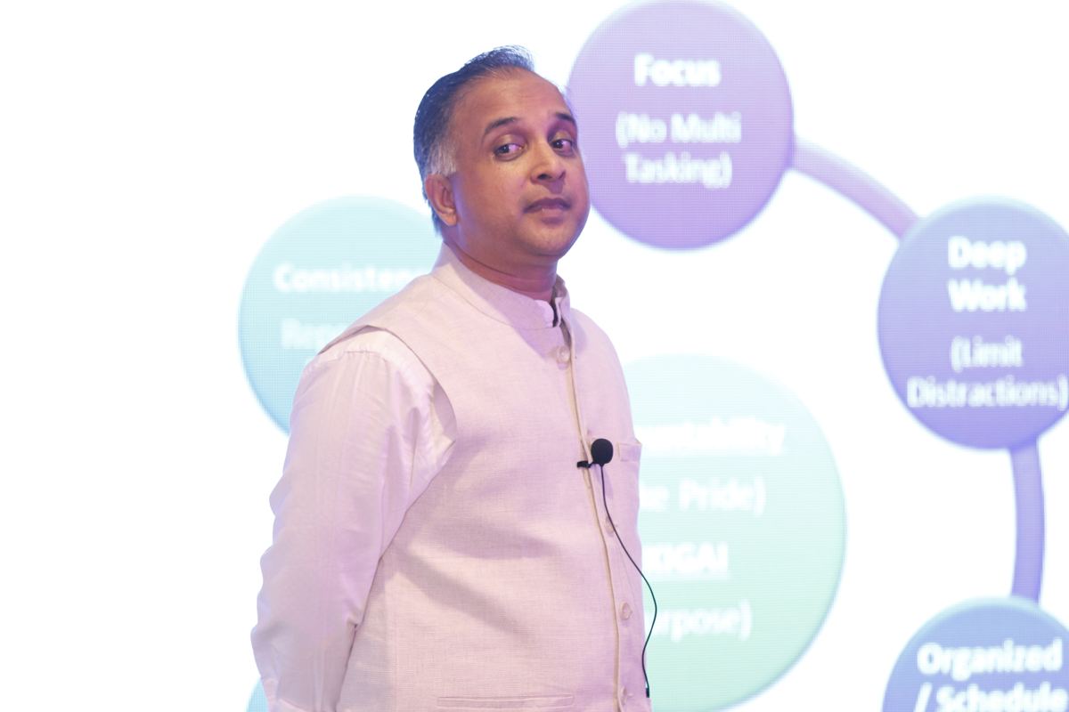 Kamlesh Jain presenting the PACT habits framework